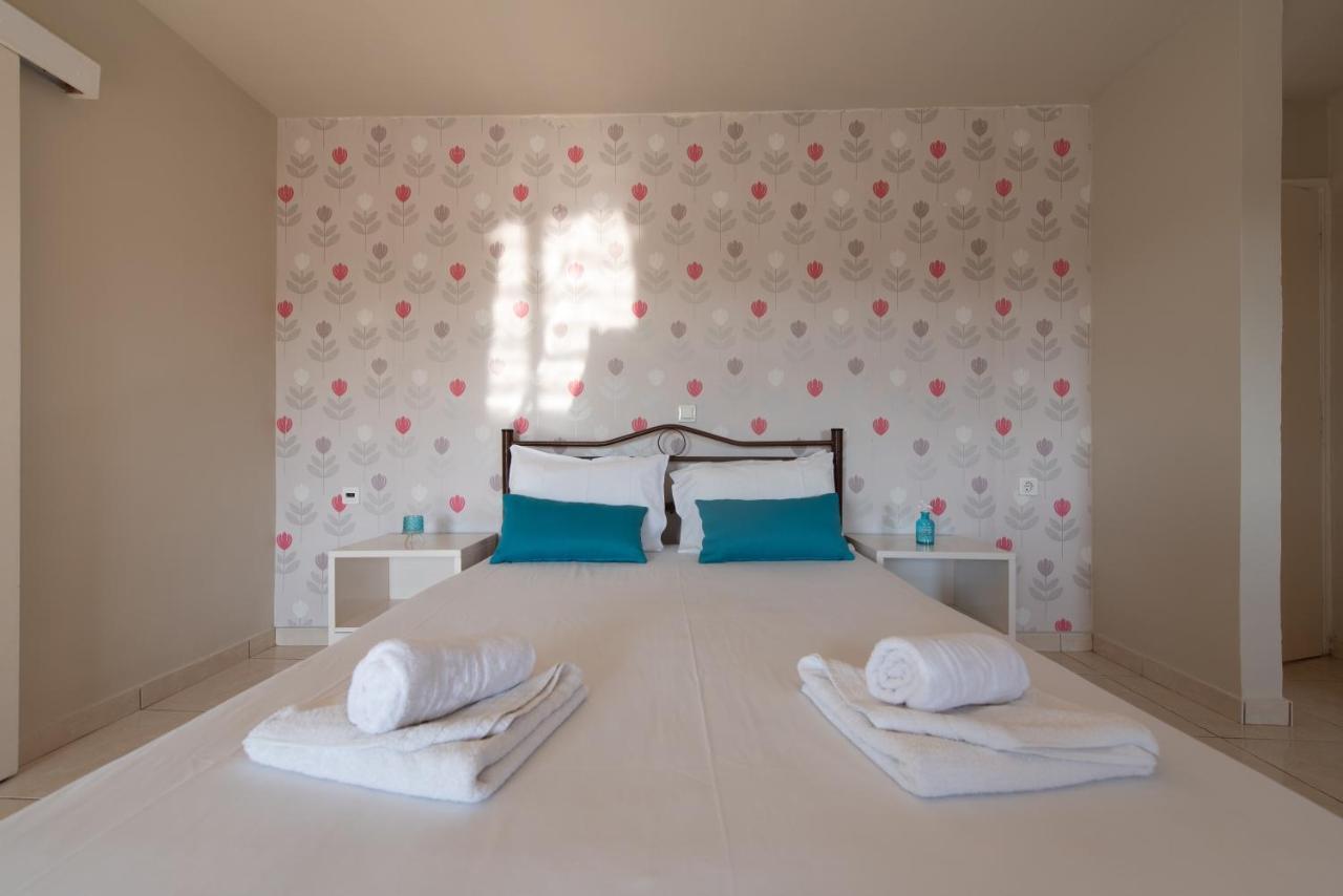 The Senses Tsilivi
